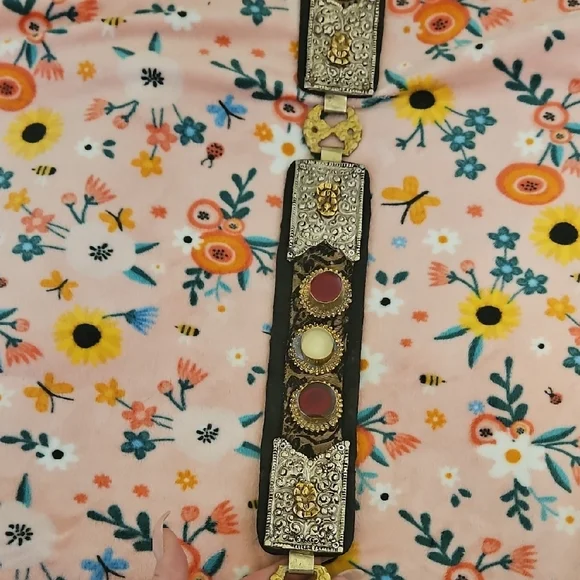 Elegant Multicolor Women's Belt